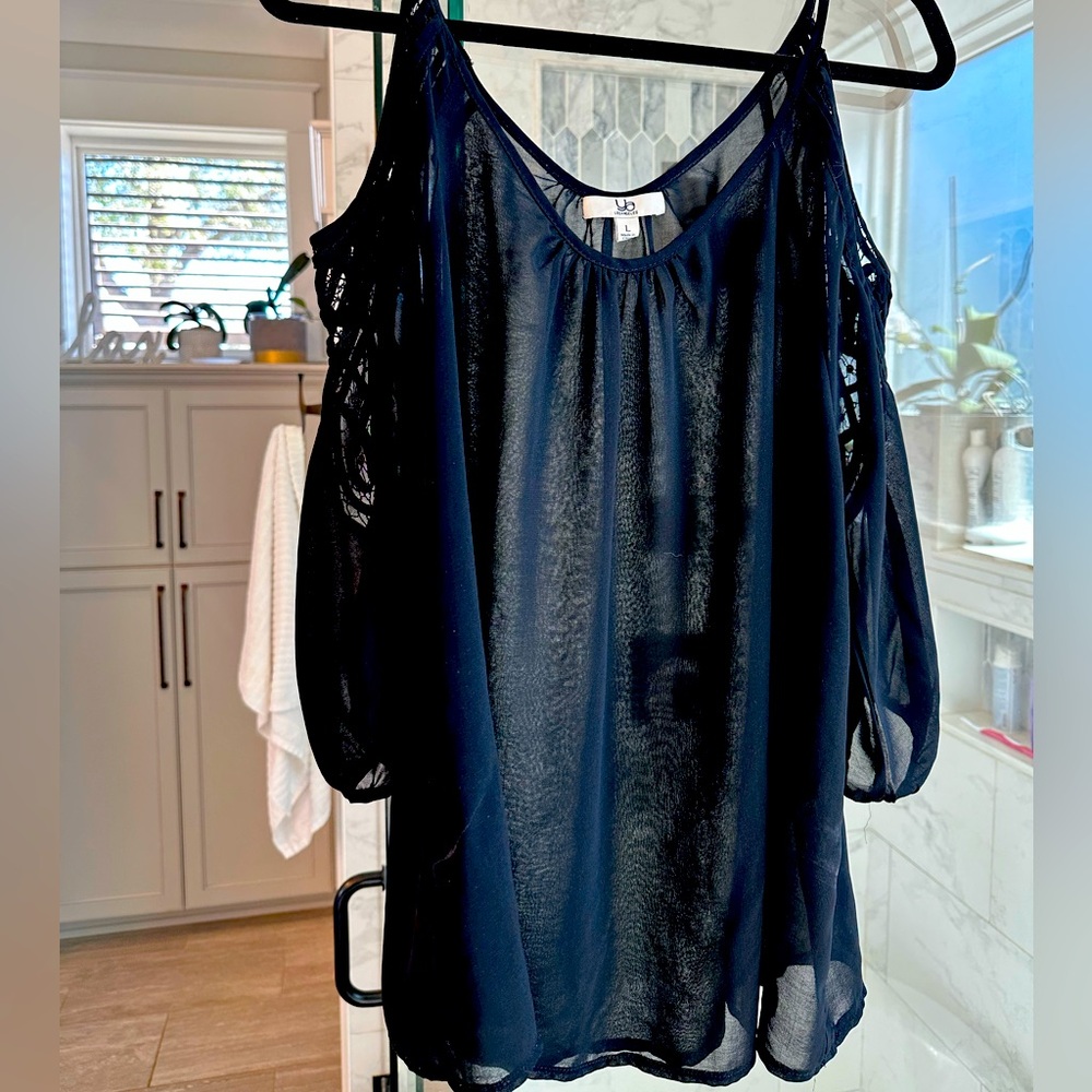 Black Top with shoulder cut outs,Size Large